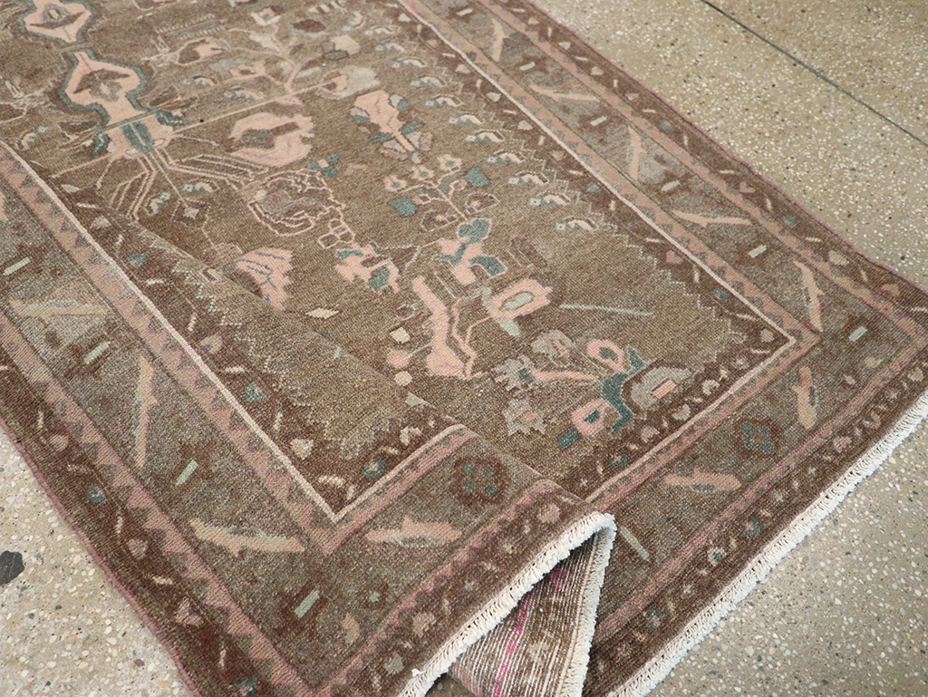Vintage Persian Malayer Accent Rug, No.32081 - Gsblank