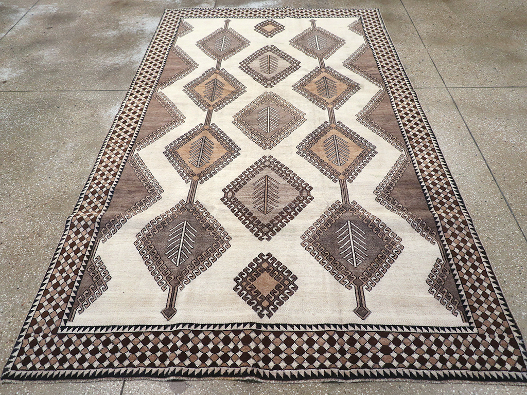 Vintage Persian Gabbeh Accent Rug (Pair: 1 of 2), No.32088 - Gsblank