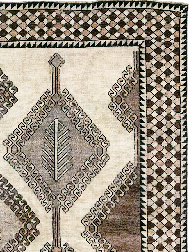 Vintage Persian Gabbeh Accent Rug (Pair: 2 of 2), No.32089 - Gsblank