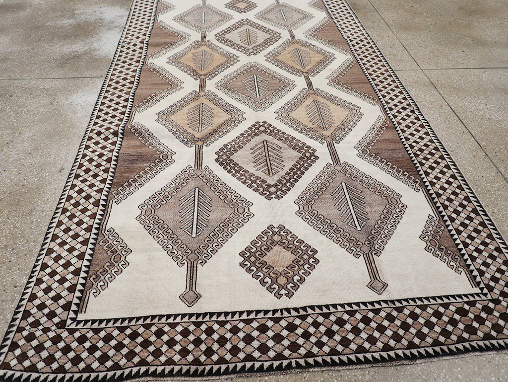 Vintage Persian Gabbeh Accent Rug (Pair: 2 of 2), No.32089 - Gsblank