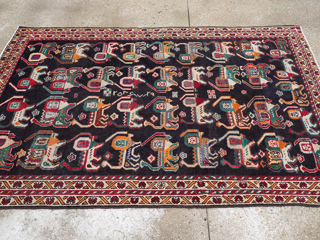 Vinatge Persian Shiraz Pictorial Accent Rug, No.32090 - Gsblank
