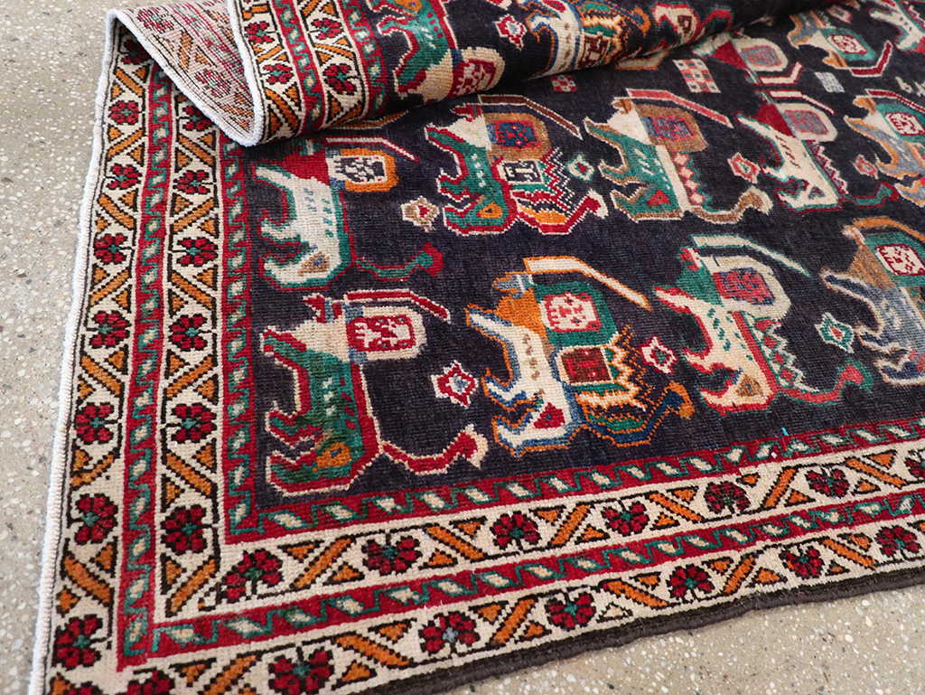 Vinatge Persian Shiraz Pictorial Accent Rug, No.32090 - Gsblank