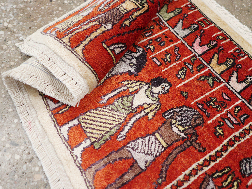 Vintage Persian Quom Pictorial Throw Rug, No.32102 - Gsblank