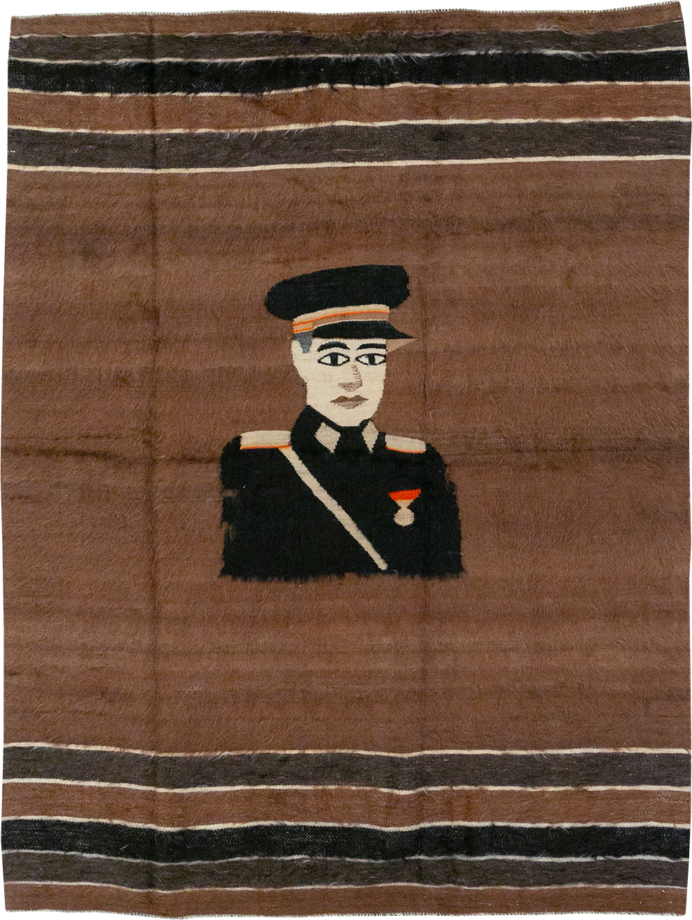 Vintage Turkish Mohair Pictorial Accent Rug, No.32105 - Gsblank