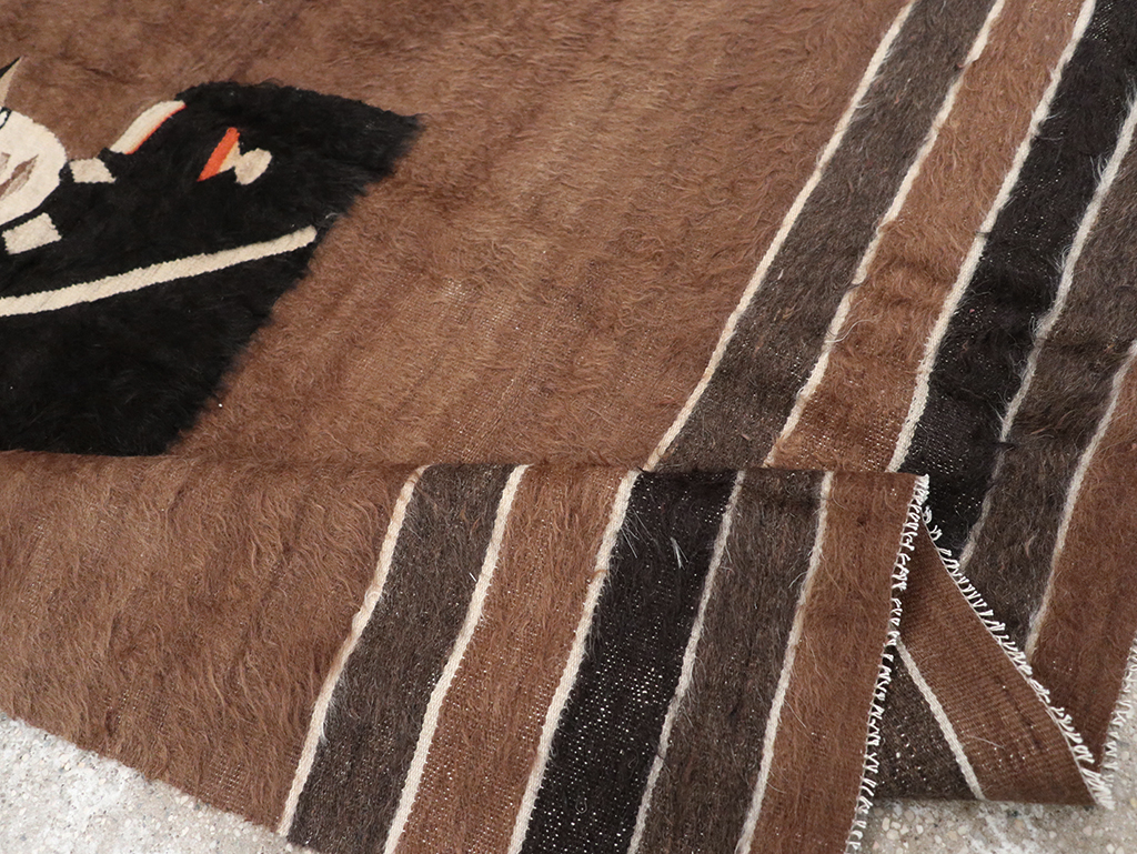 Vintage Turkish Mohair Pictorial Accent Rug, No.32105 - Gsblank