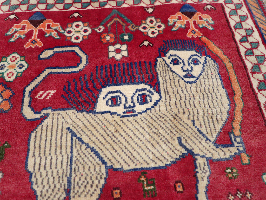 Vintage Persian Shiraz Pictorial Throw Rug, No.32107 - Gsblank