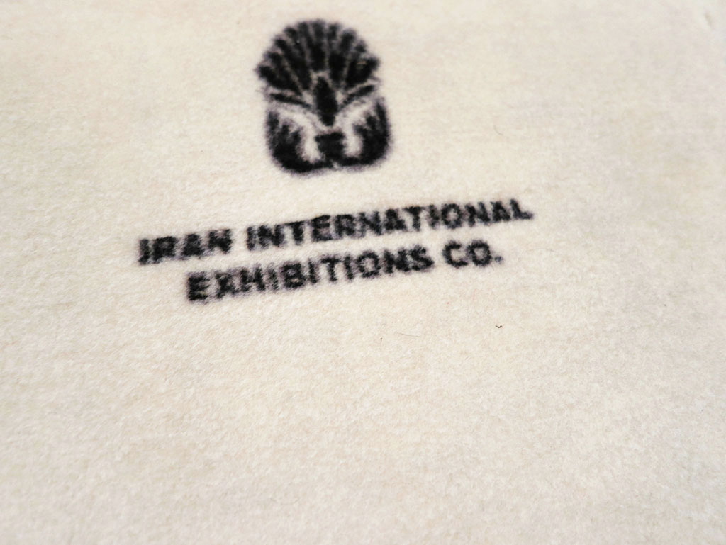 Modern Persian Sarouk Pictorial Throw Rug, No.32112 - Gsblank