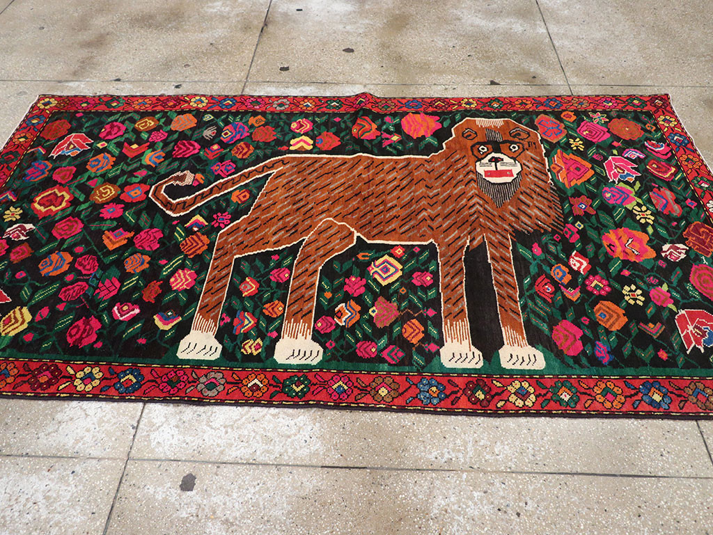 Vintage Caucasian Karabagh Pictorial Gallery Rug, No.32116 - Gsblank