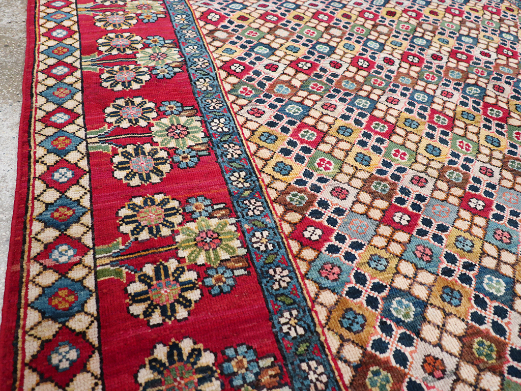 Vintage Persian Mahal Gallery Rug, No.32117 - Gsblank