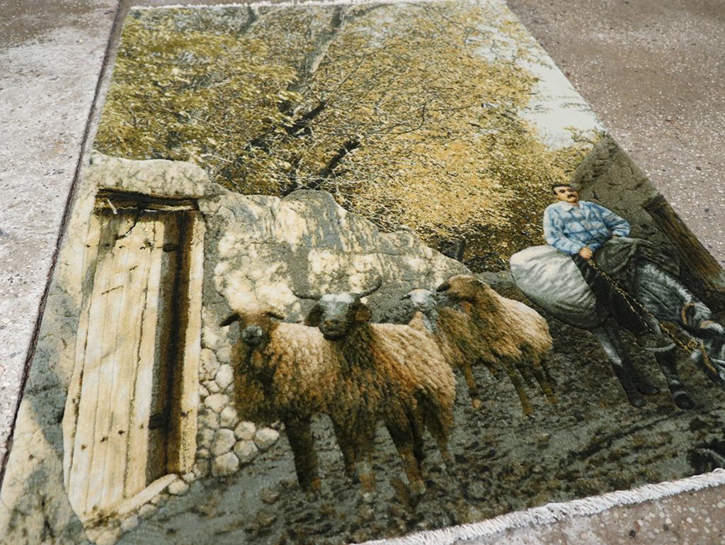 Modern Persian Tabriz Pictorial Throw Rug, No.32120 - Gsblank