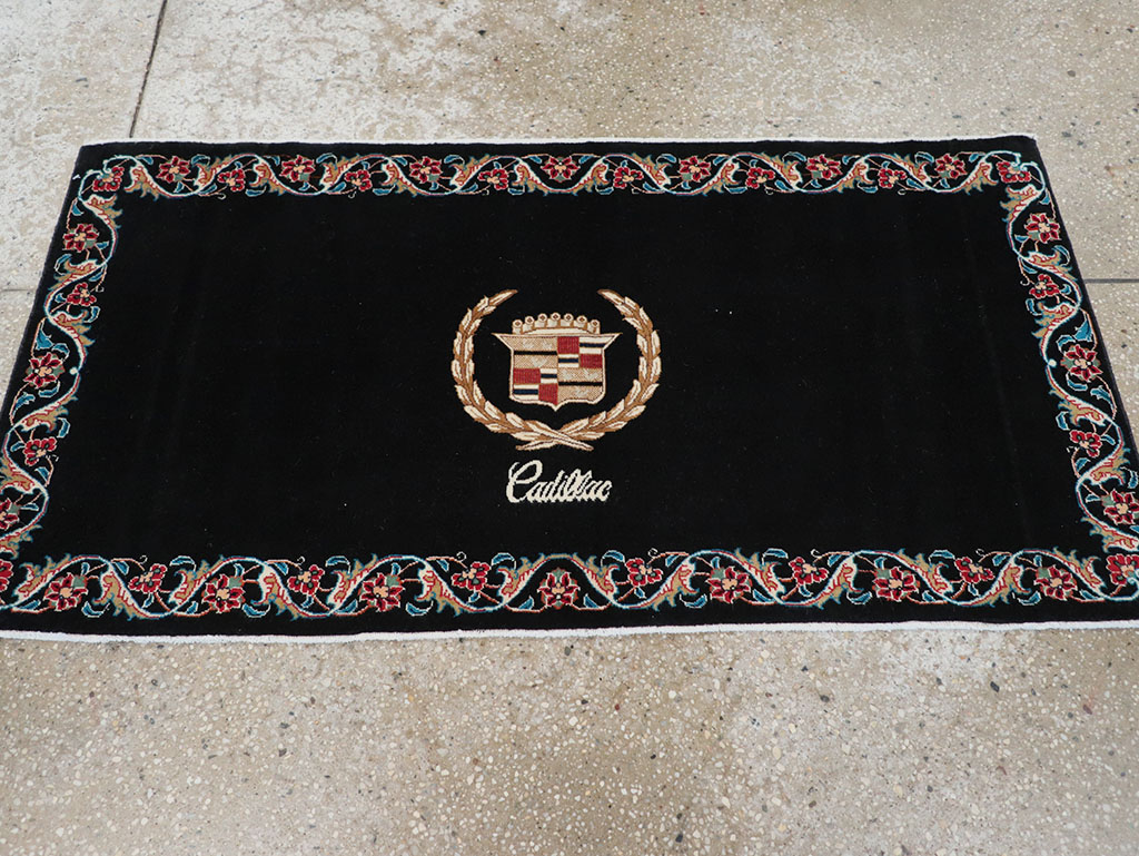 Vintage Persian Tabriz Pictorial Throw Rug, No.32125 - Gsblank