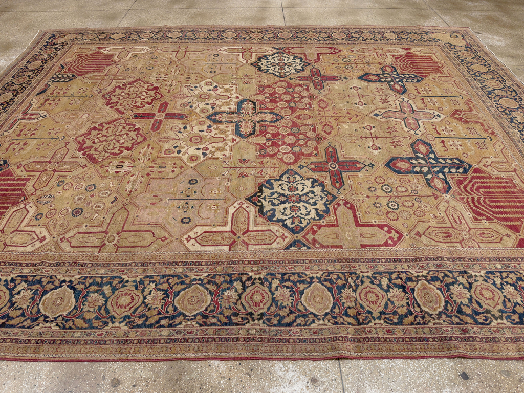 Antique Persian Lavar Kerman Room Size Carpet, No.32142 - Gsblank