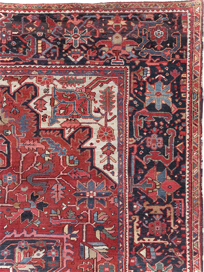 Vintage Persian Heriz Room Size Carpet, No.32143 - Gsblank