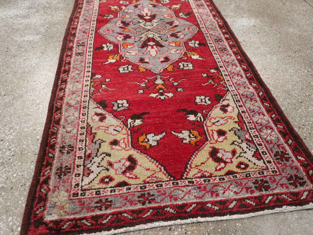 Vintage Turkish Anatolian Throw Rug, No.32147 - Gsblank