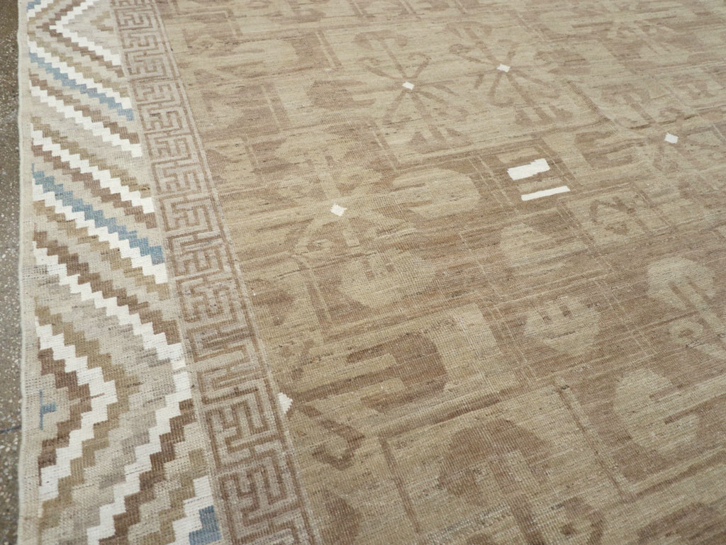 Modern East Turkestan Khotan Room Size Carpet, No.32168 - Gsblank
