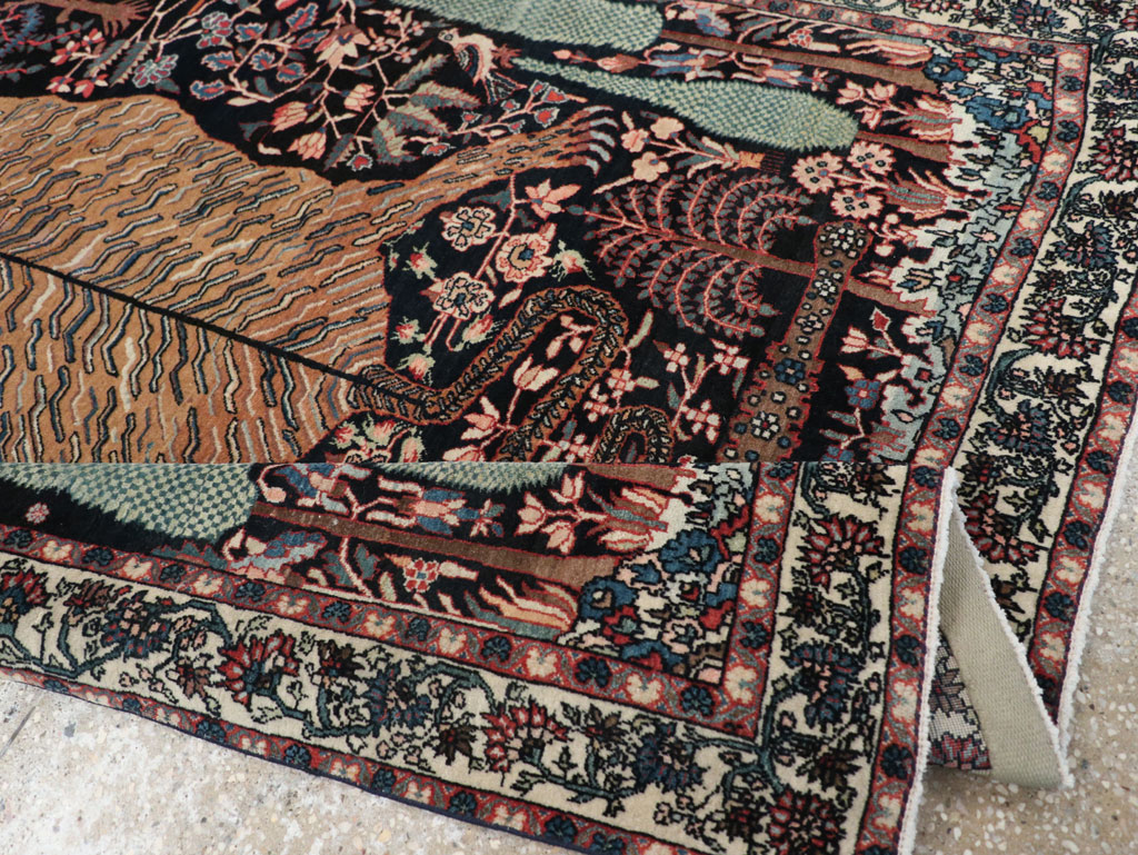 Antique Persian Sarouk Fereghan Pictorial Accent rug, No.32173 - Gsblank