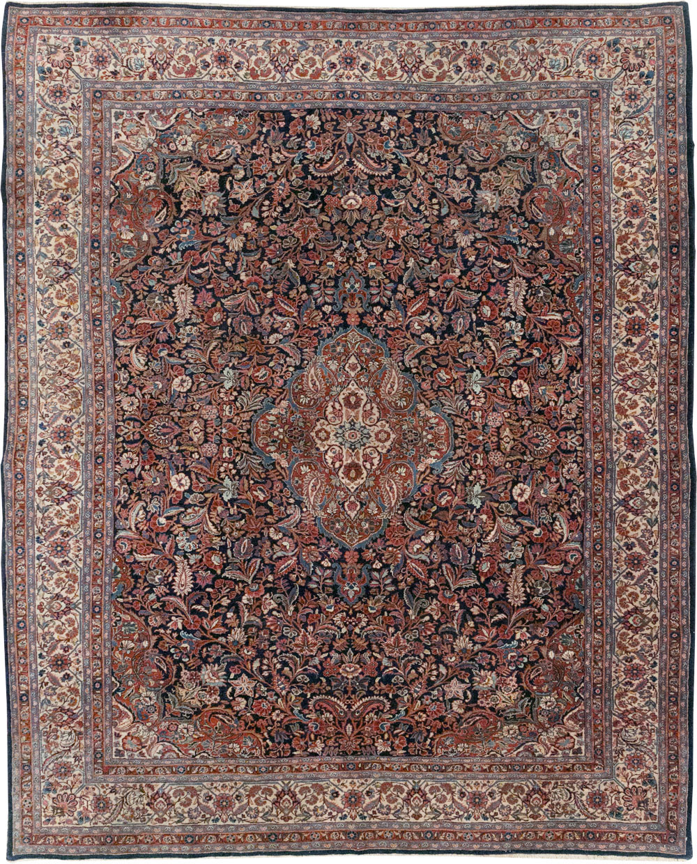 Vintage Persian Qazvin Small Room Size Carpet, No.32179 - Gsblank