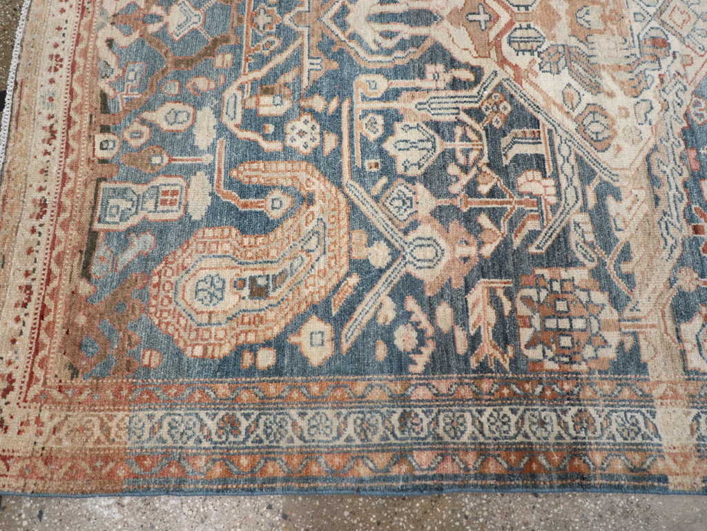 Antique Persian Bakhtiari Gallery Carpet, No.32184 - Gsblank