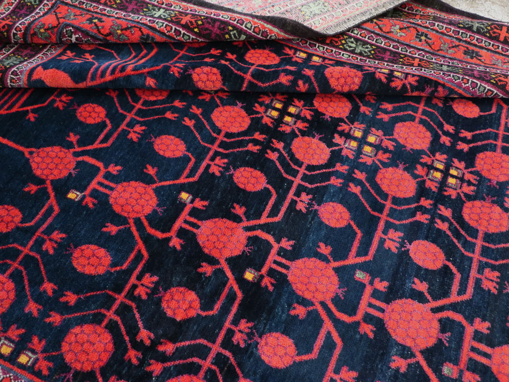 Antique East Turkestan Khotan Long and Narrow Gallery Carpet, No.32195 - Gsblank