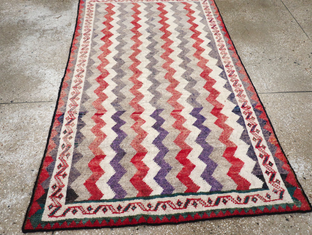 Vintage Persian Gabbeh Throw Rug, No.32198 - Gsblank