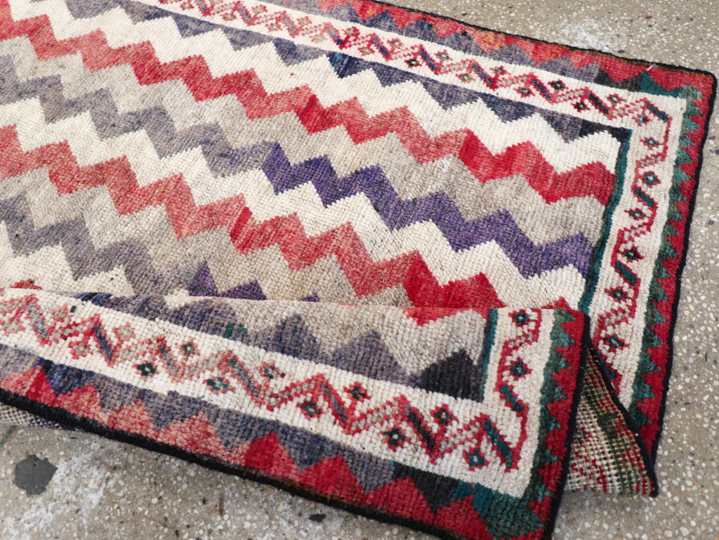 Vintage Persian Gabbeh Throw Rug, No.32198 - Gsblank