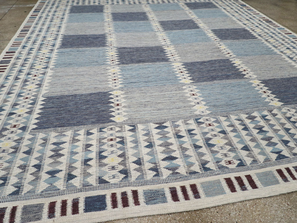 Swedish Inspired Modern Turkish Kilim Large Room Size Carpet, No.32199 - Gsblank