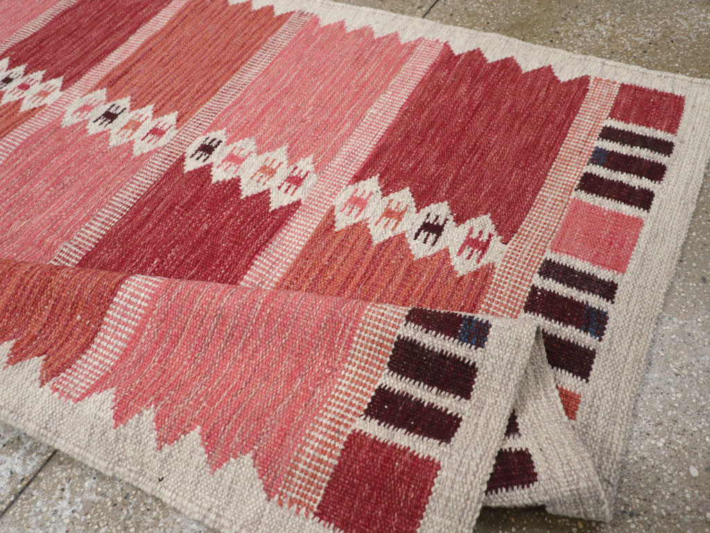 Swedish Inspired Modern Turkish Flatweave Rug, No.32202 - Gsblank