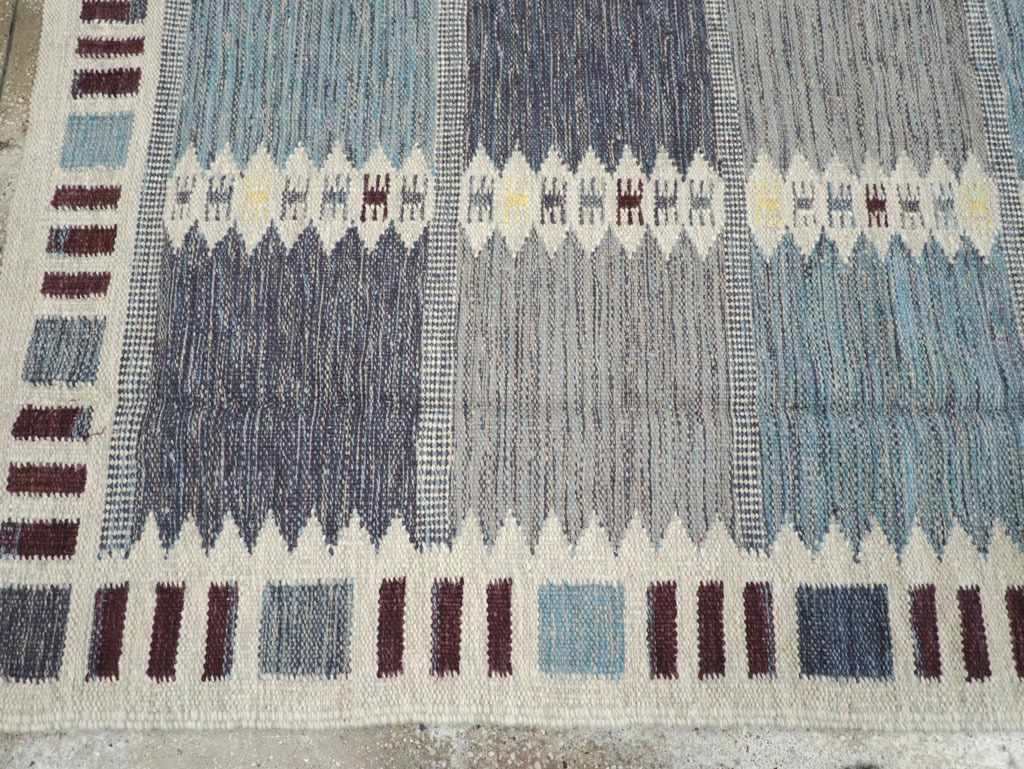 Swedish Inspired Modern Turkish Flatweave Accent Rug, No.32204 - Gsblank
