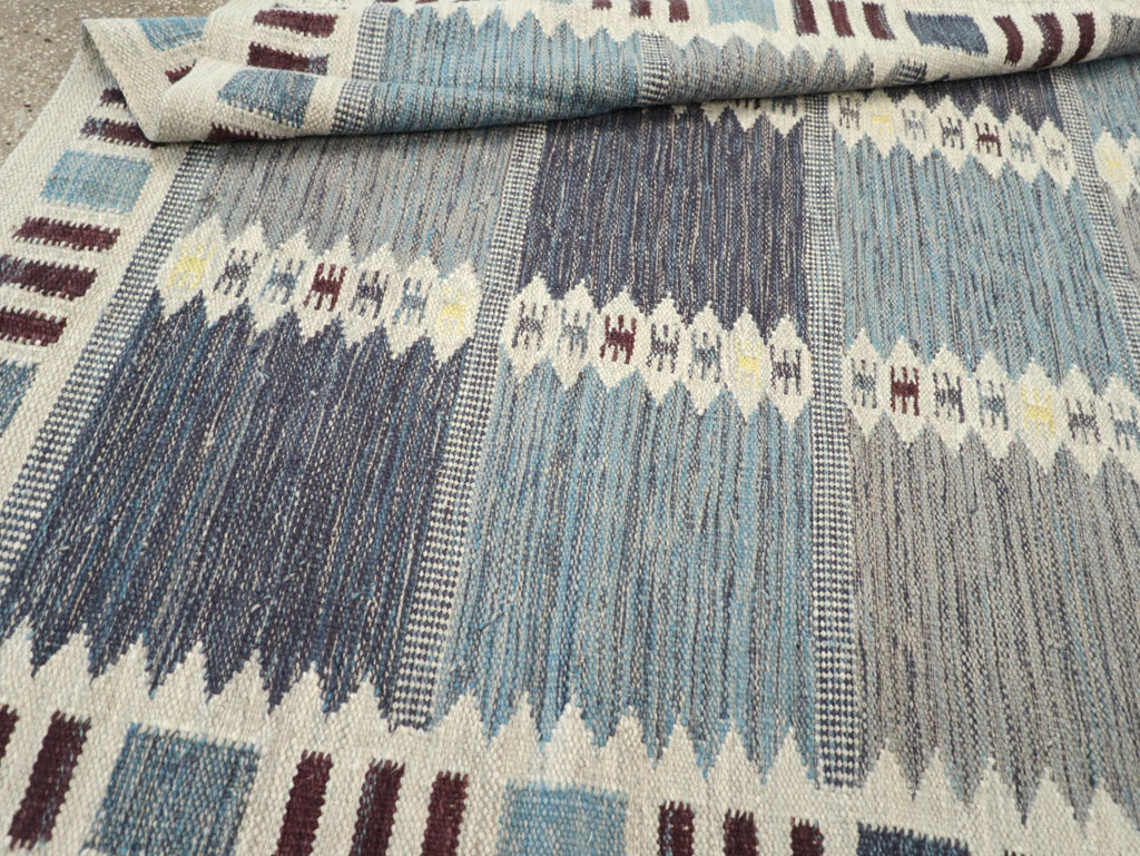 Swedish Inspired Modern Turkish Flatweave Accent Rug, No.32204 - Gsblank