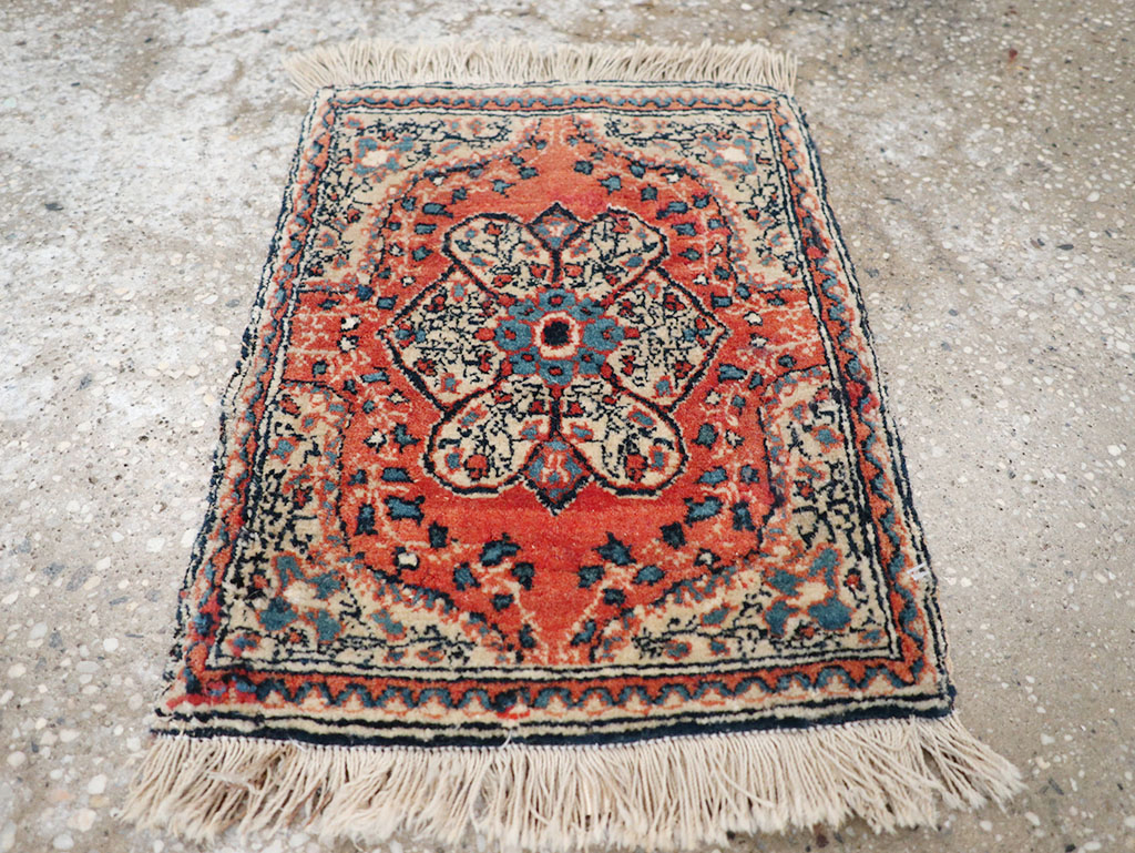 Antique Persian Tabriz Throw Rug, No.32209 - Gsblank