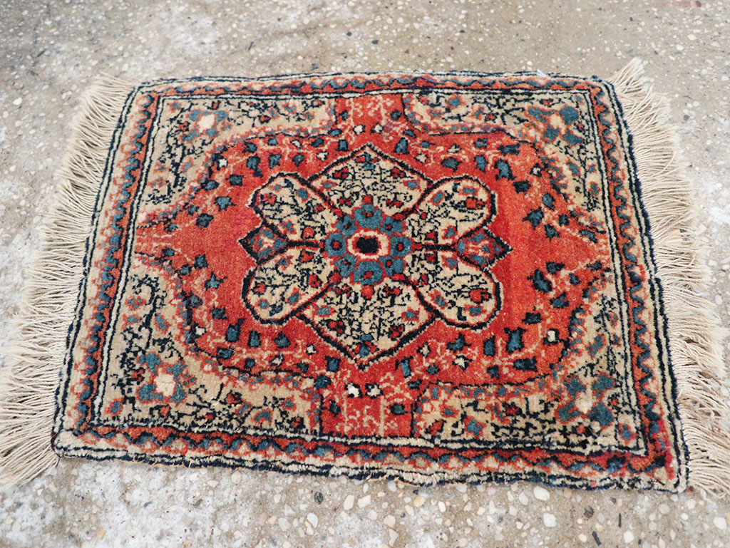Antique Persian Tabriz Throw Rug, No.32209 - Gsblank