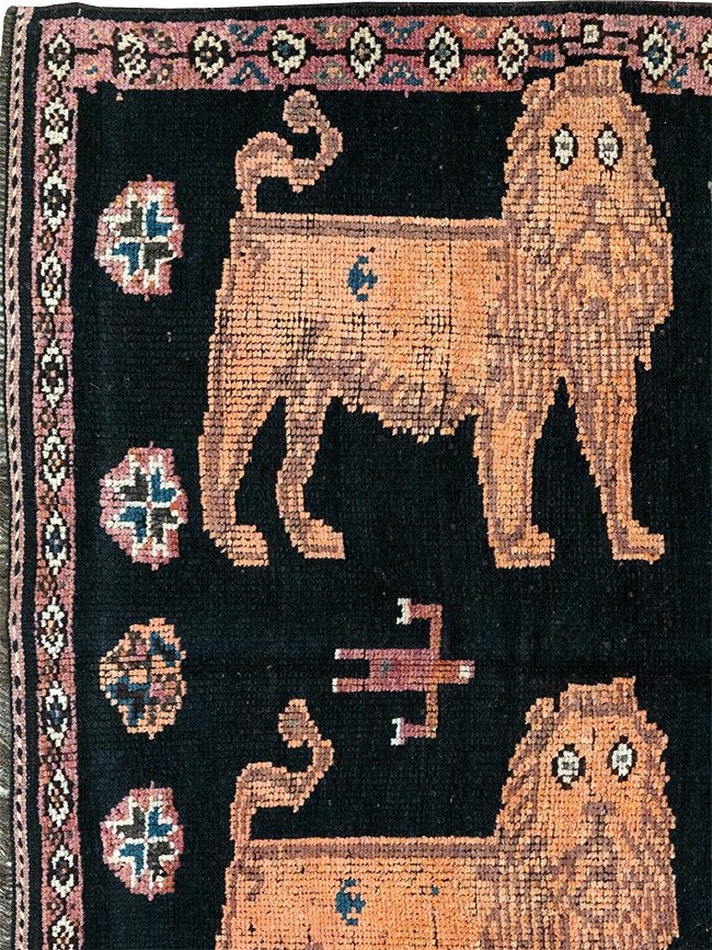 Vintage Turkish Anatolian Pictorial Gallery Rug, No.32214 - Gsblank