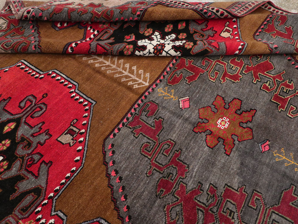 Vintage Turkish Anatolian Room Size Carpet, No.32224 - Gsblank