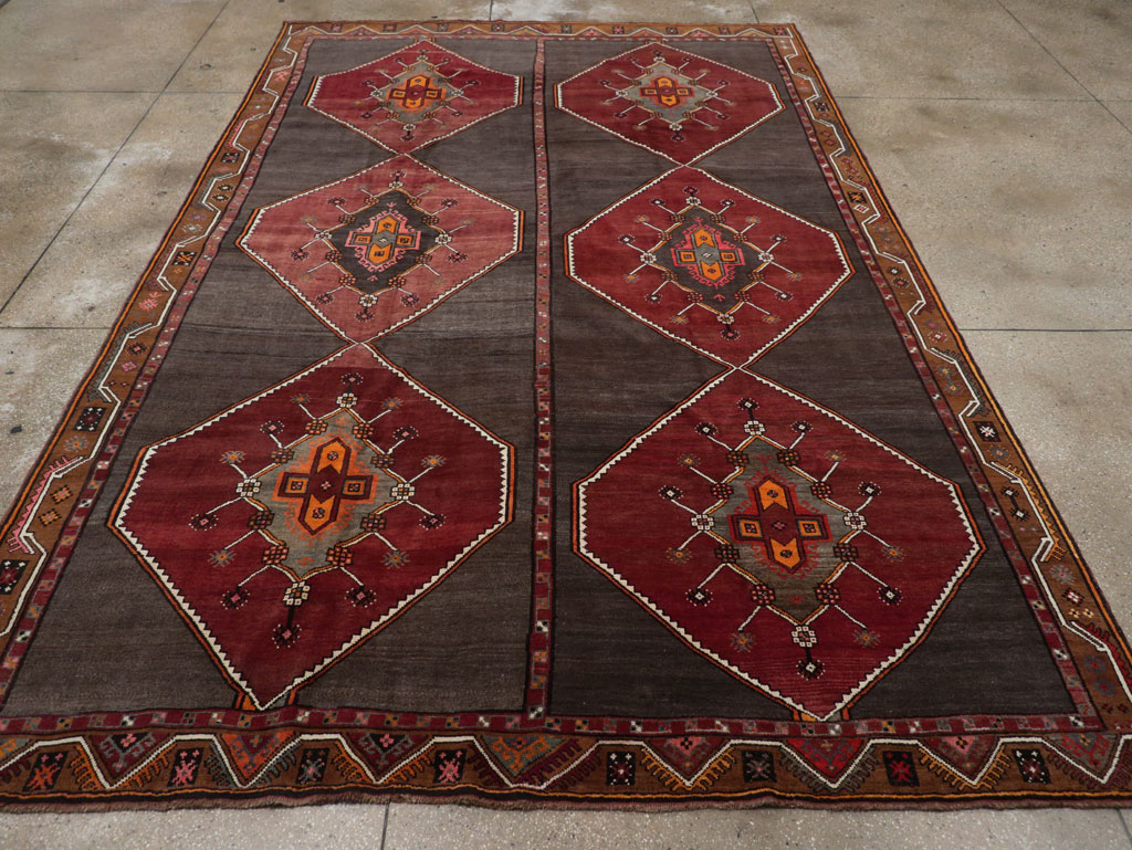 Vintage Turkish Anatolian Tribal Room Size Carpet, No.32225 - Gsblank