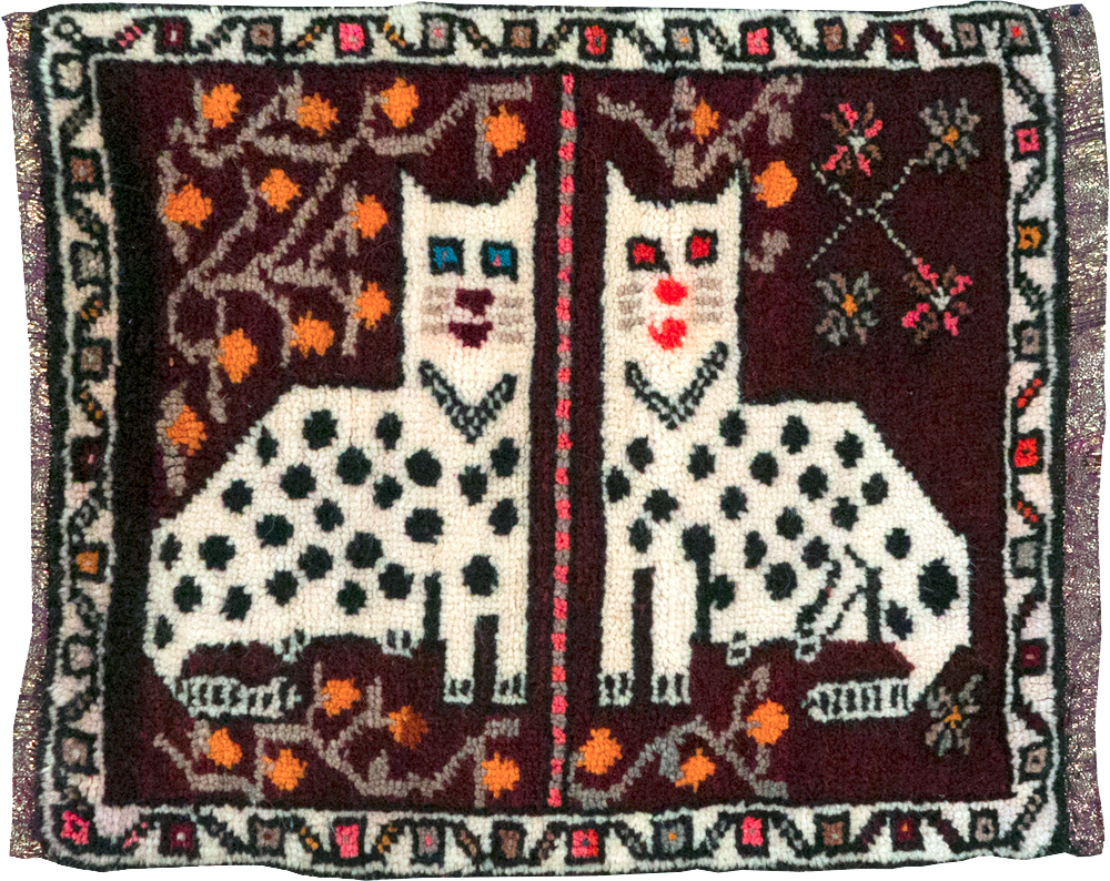 Vintage Anatolian Pictorial Rug, No.32242 - Gsblank