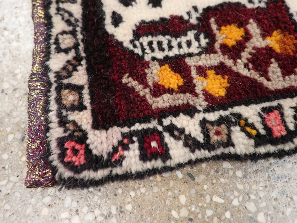 Vintage Anatolian Pictorial Rug, No.32242 - Gsblank