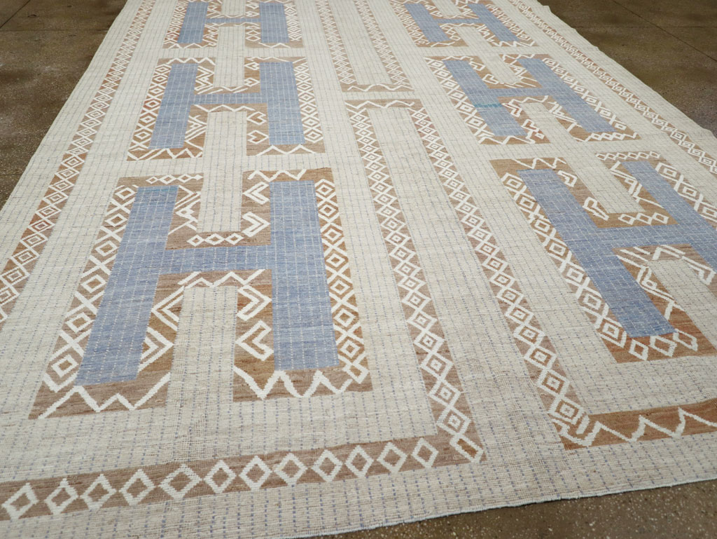 African Tuareg Inspired Modern East Turkestan Khotan Room Size Carpet, No.32248 - Gsblank