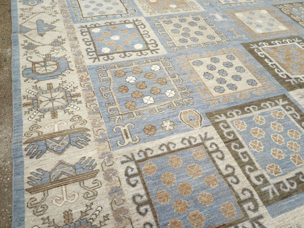 Modern East Turkestan Khotan Room Size Carpet, No.32249 - Gsblank