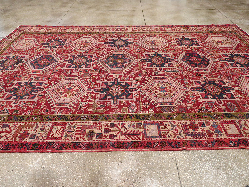 Vintage Persian Karajeh Room Size Carpet, No.32270 - Gsblank