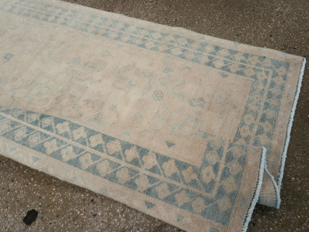 Vintage Persian Heriz Runner, No.32274 - Gsblank