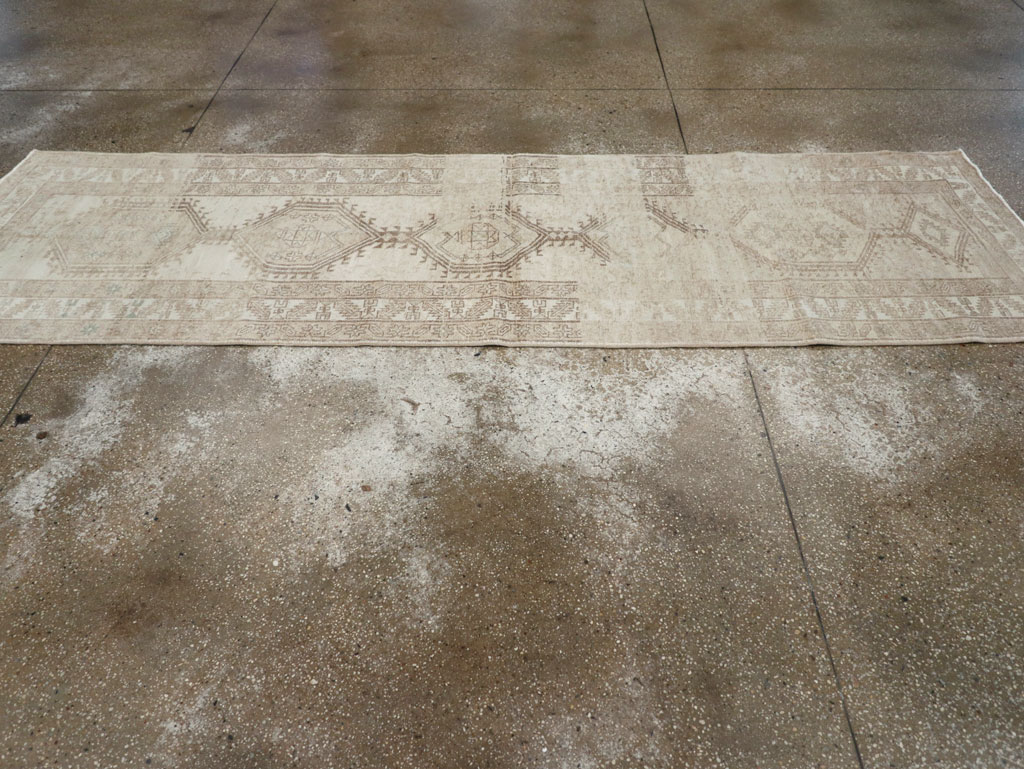 Vintage Persian Serab Runner, No.32276 - Gsblank