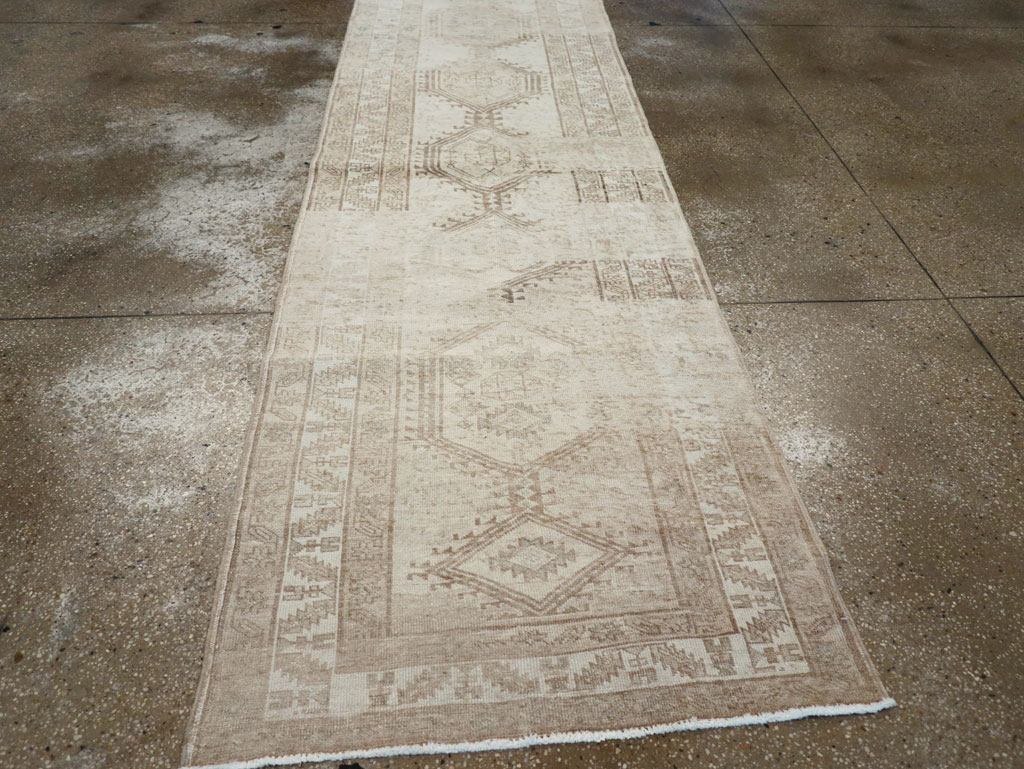 Vintage Persian Serab Runner, No.32276 - Gsblank