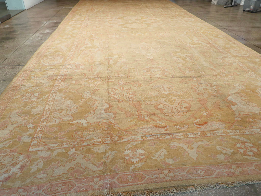Antique Turkish Oushak Oversize Carpet, No.32286 - Gsblank