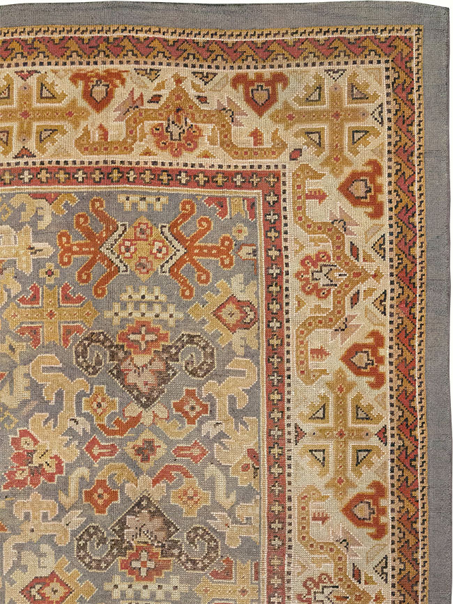 Vintage Irish Donegal Room Size Carpet, No.32312 - Gsblank