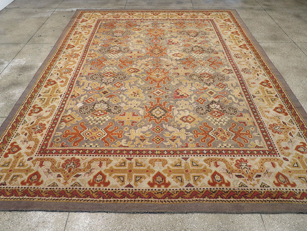 Vintage Irish Donegal Room Size Carpet, No.32312 - Gsblank