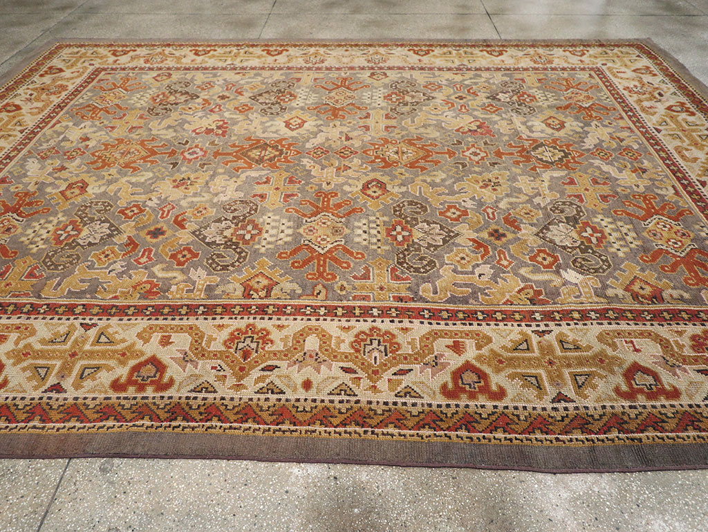 Vintage Irish Donegal Room Size Carpet, No.32312 - Gsblank
