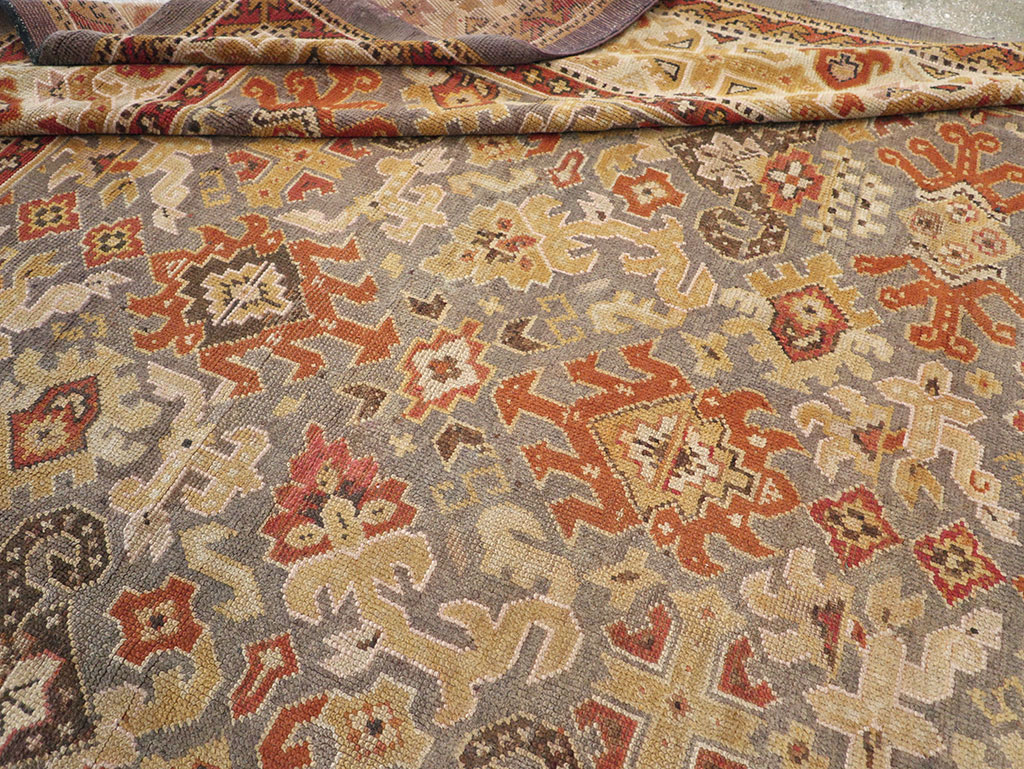 Vintage Irish Donegal Room Size Carpet, No.32312 - Gsblank