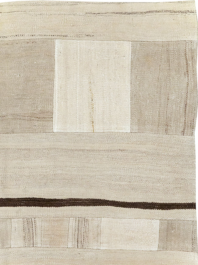 Modern Turkish Flatweave Accent Rug, No.32315 - Gsblank