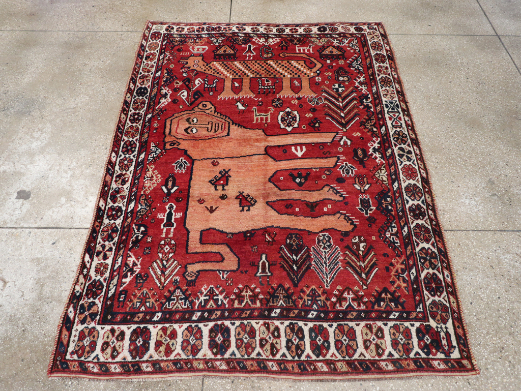 Antique Persian Shiraz Pictorial Accent Rug, No.32317 - Gsblank
