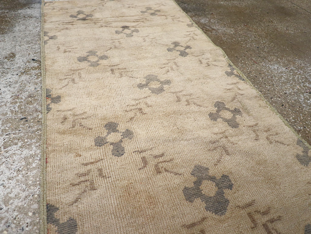 Vintage Turkish Anatolian Runner, No.32320 - Gsblank